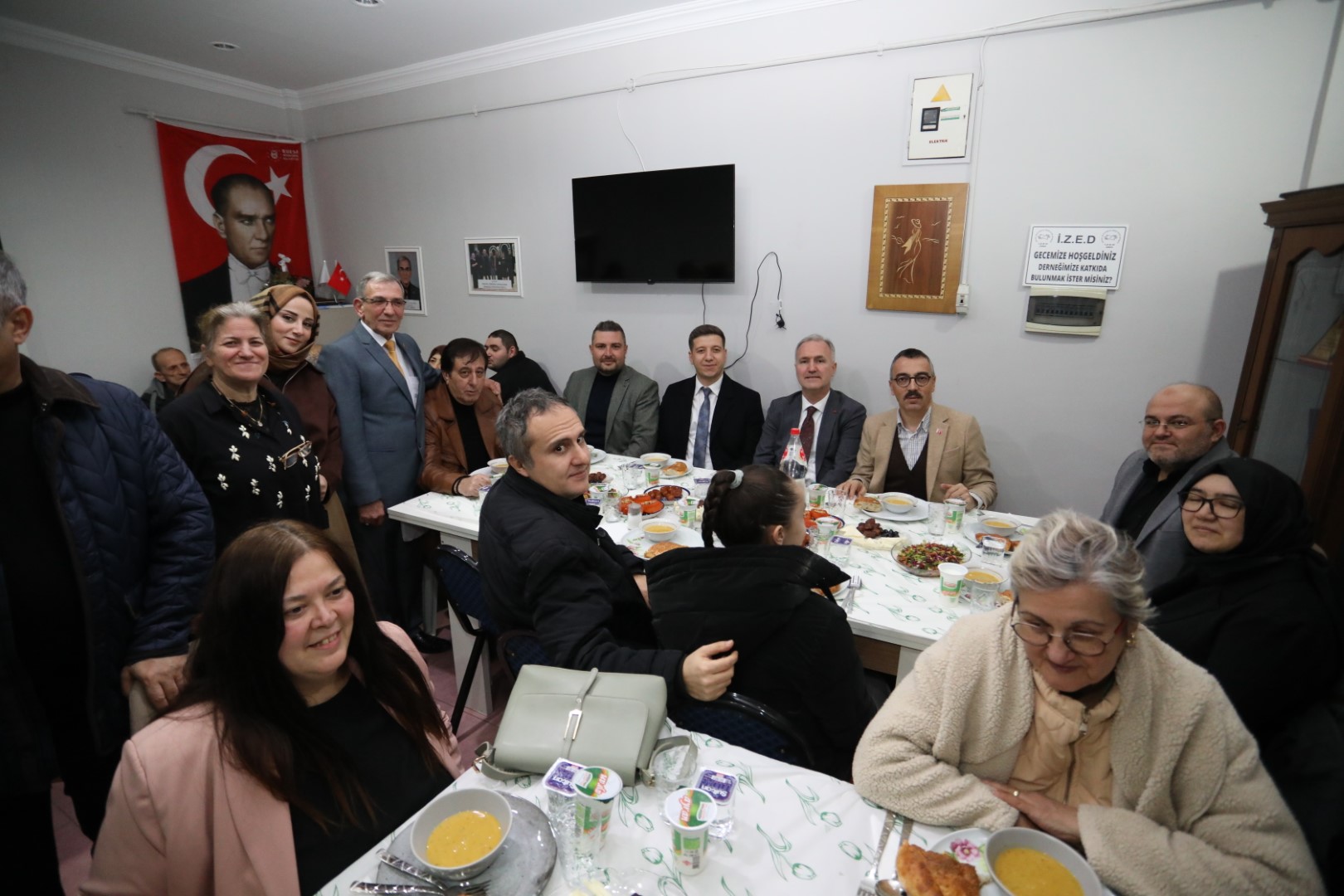 İnegöl’de engelliler ile protokol iftarda buluştu