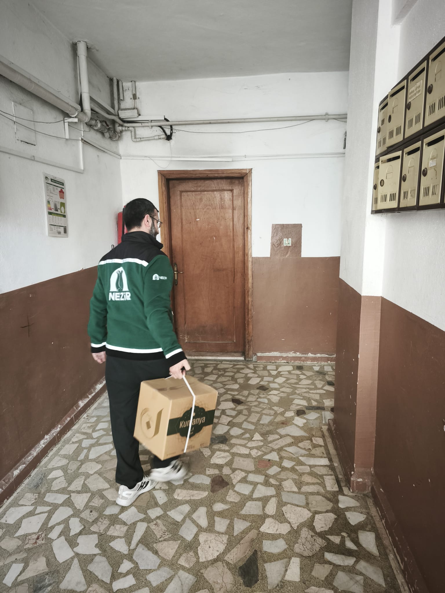 Nezir, İnegöl’de gönüller yapıyor