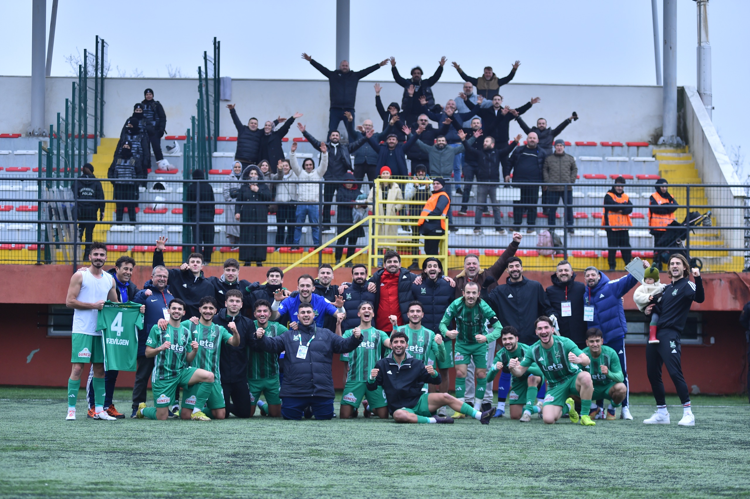 Kafkasspor deplasmanda şov yaptı