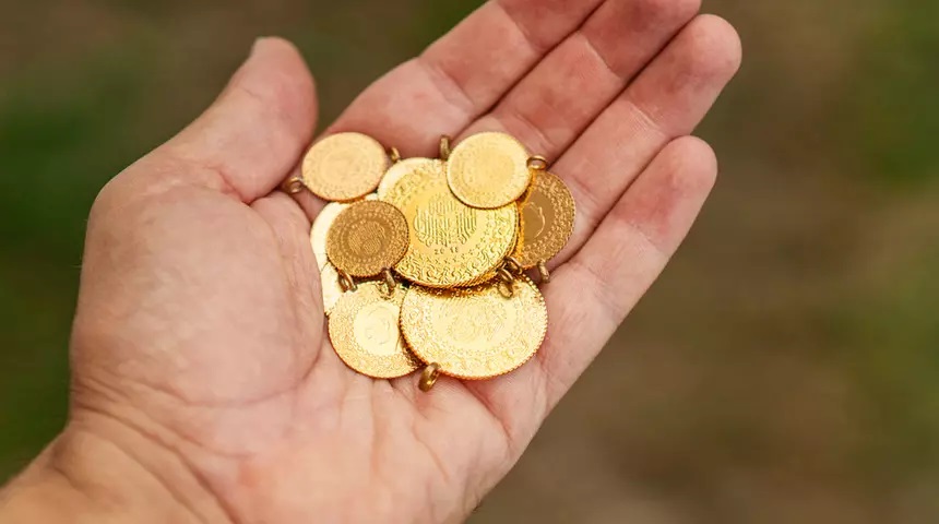Altın fiyatları çakıldı