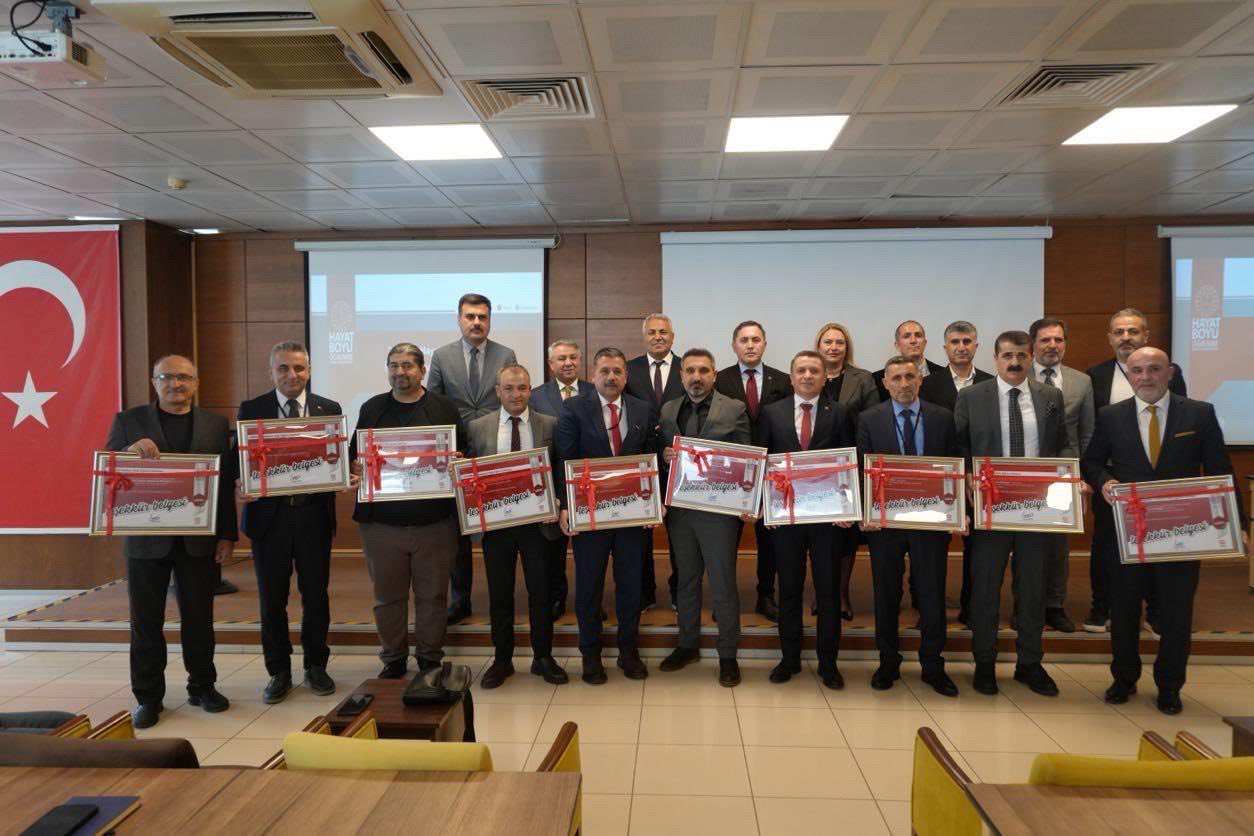 İnegöl Halk Eğitimi Merkezi Türkiye’nin en iyileri arasında