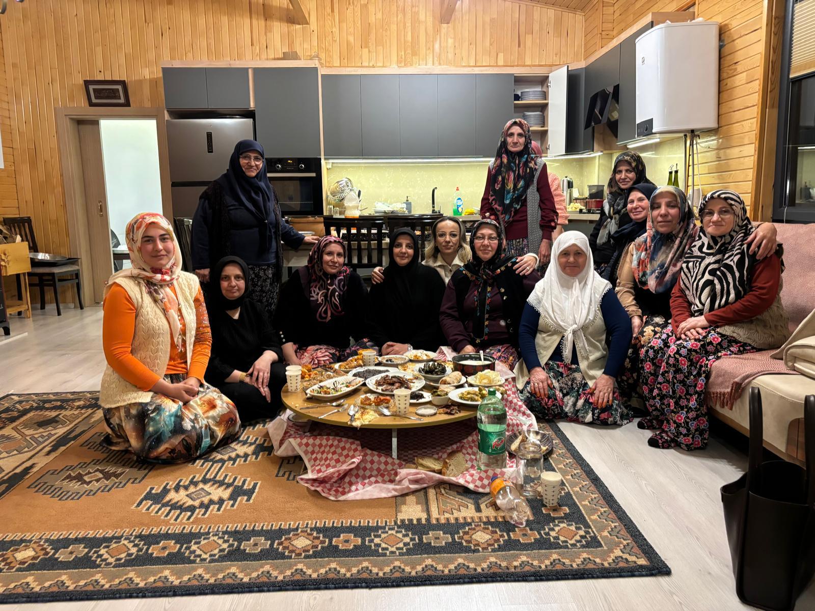 MANAV YÖRÜK MUHACIR TÜRKMEN BOYLARI DERNEKLERİ FEDERASYONU’NDAN KÜLTÜREL ÇALIŞMA İNEGÖL’ÜN KÜLTÜRÜ BELGESELLE GELECEĞE TAŞINIYOR